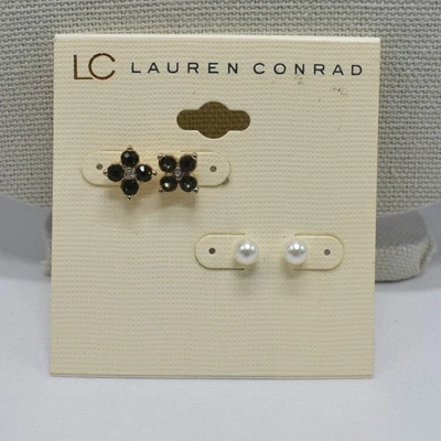 NUEVO Lauren Conrad Pequeño Perla y Azul Floral Tono Dorado Juego de 2 Pares Foto 1 de 4