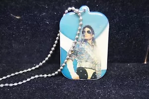 MICHAEL JACKSON EN LA HISTORIA ICÓNICA POSE ETIQUETA DE PERRO DOBLE CARA NUEVO - Imagen 1 de 2