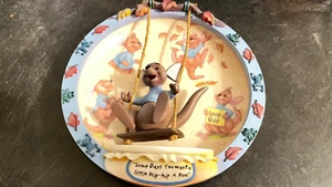 Winnie The Pooh Coleccionistas Placa Roo 100 Acres Días - Imagen 1 de 3