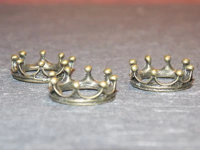 Dollhouse Miniature Crown Bronze Set 1:12 inch scale B355 B356 Dollys Gallery