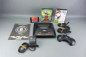 Console SEGA MEGADRIVE II, 1 manette et 8 jeux, full origine, fonctionne bien. - Picture 1 of 12