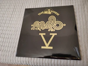 MALO - "MALO V" / SEALED! / TRAQ RECORDS 1981 - Picture 1 of 2