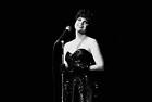 Linda Ronstadt Performs At Radio City Music Hall 1983 Old Music Photo 5