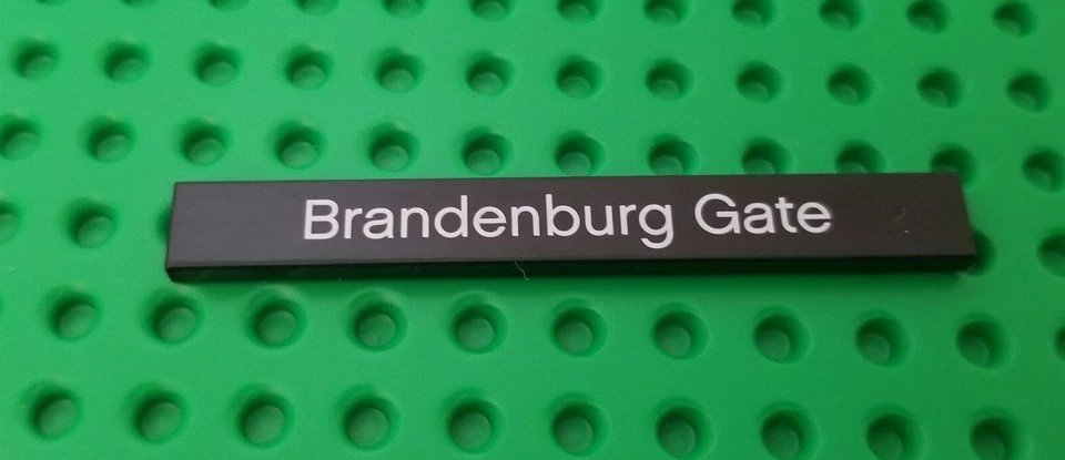 New! Lego Monument Sign Tile  Berlin Peace Gate BRANDENBURG World  Germany 1x8 - Image 1 of 1