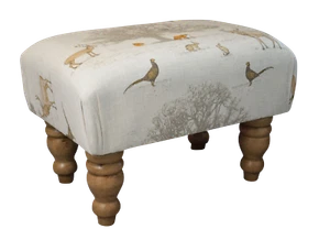Kleiner Tatton Fußhocker auf Auswahl an Hartholzbeinen - 46 cm x 31 cm x 31 cm - Bild 1 von 11