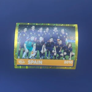 2022 FIFA World Cup Stickers - Spain 2010 Team Gold Foil RARE PANINI  - Picture 1 of 2