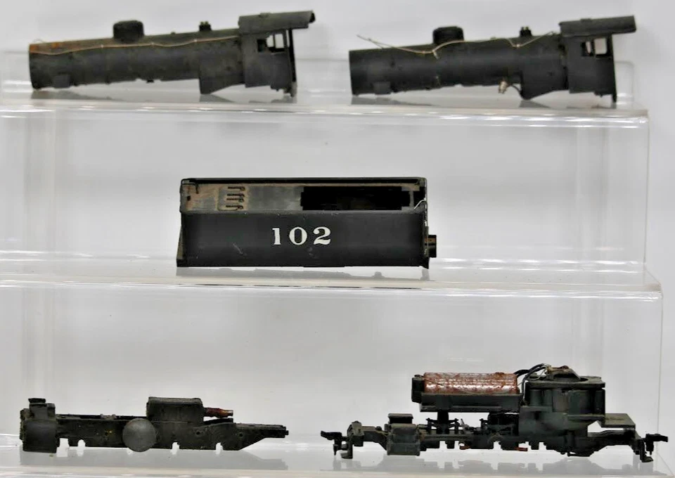 HO Scale AT&SF 0-6-0 Steam Locomotives Parts or Repair Lot 1:87 Gauge Tender AHM - Image 1 of 4