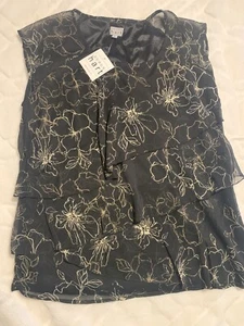 Keren Hart Floral Sleevless Shirt - Picture 1 of 4