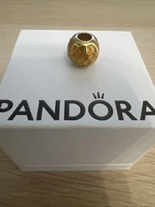 Genuine Authentic Pandora Shine Gold Golden Honeycomb Charm 767120EN158 - Picture 1 of 2