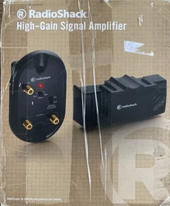 RadioShack 1-In 4-Out Bidirectional 3GHz Cable TVHigh- Gain Signal Amplifier——25 - Picture 1 of 5