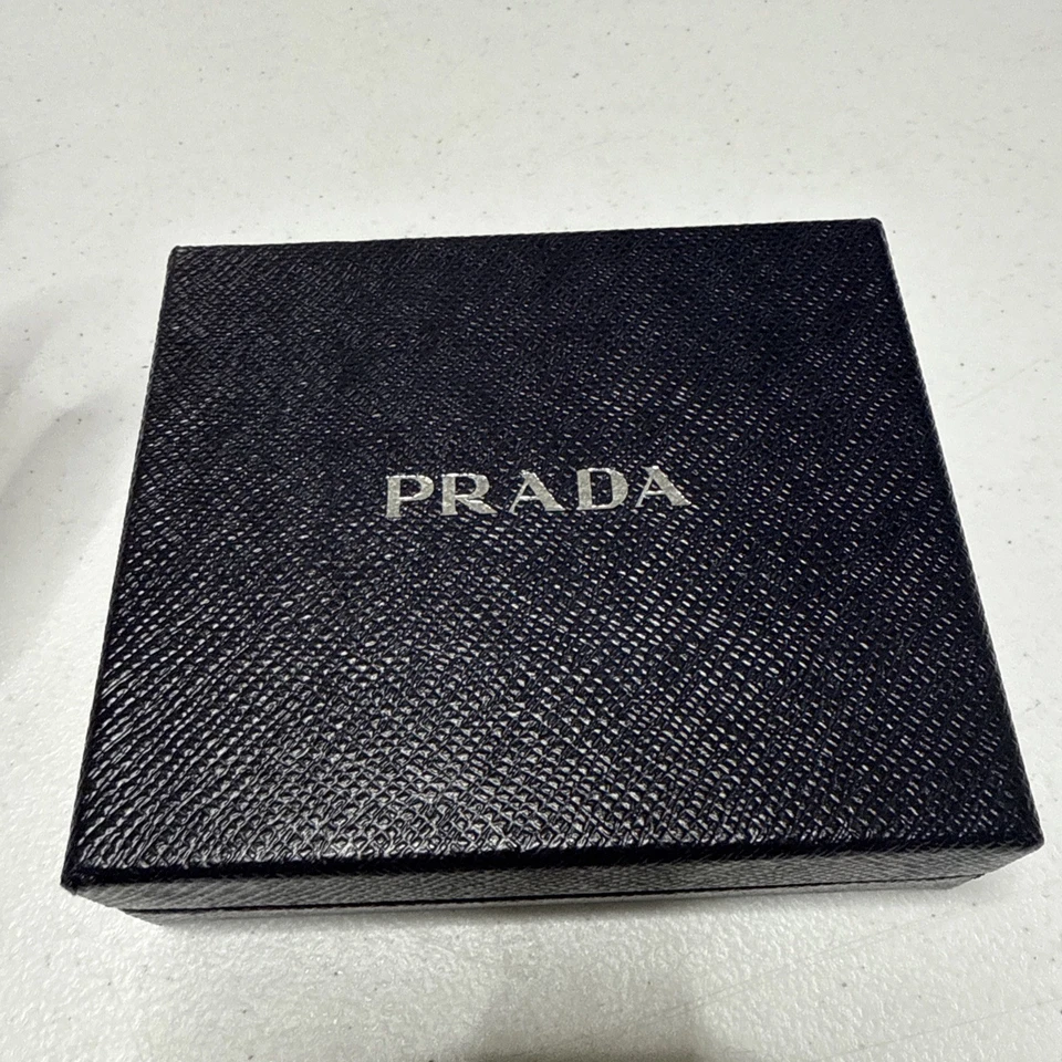 Prada Saffiano Men's Wallet Black 12345 138414171 - Image 1 of 4