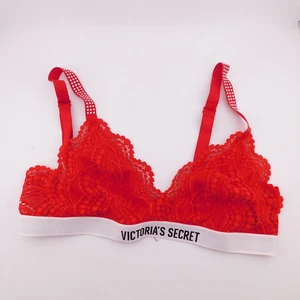Victoria's Secret Bralette Size M Red Lace Spell Out on Straps - Picture 1 of 10