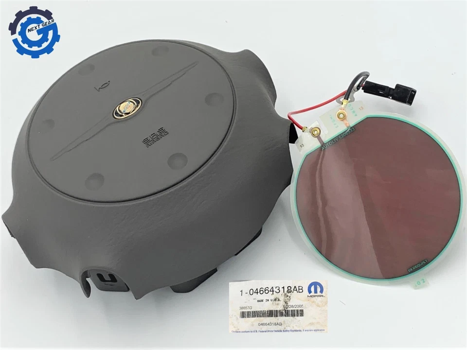 04664318AB OEM 2003-05 para Chrysler Pt Cruiser cubierta central del volante gris Foto 1 de 4