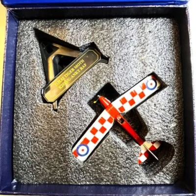 Oxford Scala 1/72 72TM005 Oxford Aviation D.H.82 Tiger Moth K-2585/G-ANKT RAF - Immagine 1 di 4