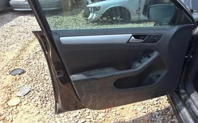 Used Front Left Door Interior Trim Panel fits: 2014 Volkswagen Jetta  Grade A Foto 1 de 4