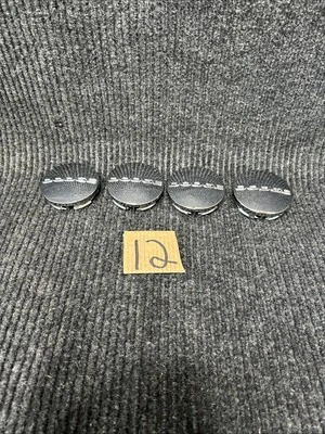 Dodge Caravan Journey Charger 2011-21 2,5" cromo OEM TAPAS CENTRALES JUEGO 1SK35TRMAA Foto 1 de 4