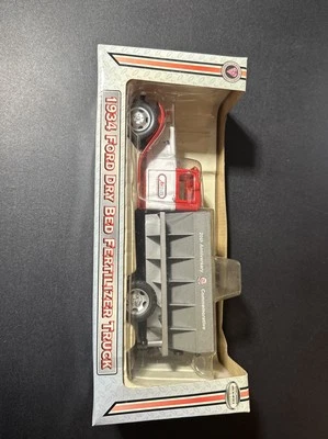 Asmark Crown Premiums 1934 Ford Dry Bed Fertilizer Truck 1/24 Die Cast Model - Image 1 of 4