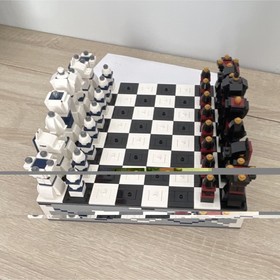 LEGO Iconic Chess Set 40174 Chess Queen King Knight Pawn Bishop