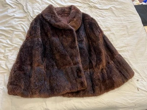 Vintage Sleeveless Fur Coat Womens  - Picture 1 of 5