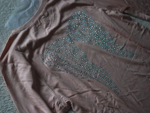 Angel's Face Crystal Wings Long Sleeved Soft Top Dusty Pink 12 YRS - Picture 1 of 9