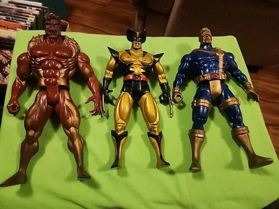 Lote Vintage 1993 Marvel ToyBiz 10 polegadas Ciclope, Wolverine e Dente de Sabre Dourado - Imagem 1 de 4