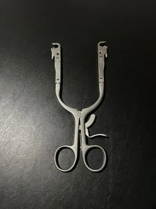 Retractor V Mueller Shadow-Line T-0100 - Imagen 1 de 2