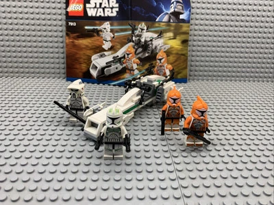 Lego Star Wars Clone Trooper Battle Pack 7913 - Image 1 of 4