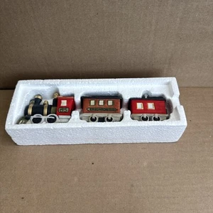 DEPT 56 'VILLAGE TRAIN ' RARE PIECE - Picture 1 of 6