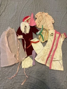 Lotto abbigliamento, accessori Barbie vintage 1,00 affare E - Foto 1 di 4