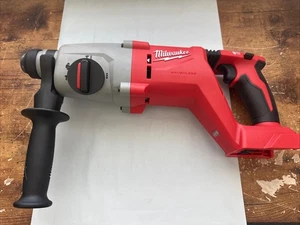 Milwaukee 5262-21 1" (25mm) SDS Plus Rotary Hammer Kit - Picture 1 of 5