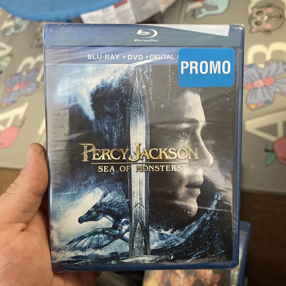 Sea of Monsters Percy Jackson (Blu-ray, DVD, 2013) Logan Lerman New - Image 1 of 1