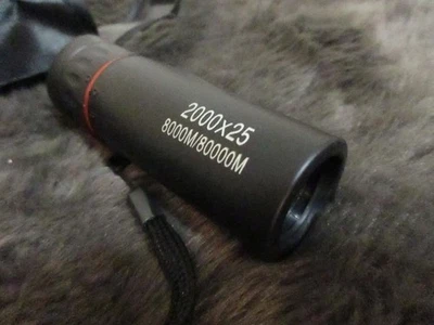 2000X25 HD Monocular Telescope / Compact Zoom Scope for Outdoor Travel - Image 1 of 3