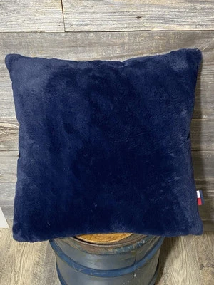 Tommy💙Almohada Hilfiger Azul 20"x 20" Suave Sensación Terciopelo Relleno de Plumas Foto 1 de 4