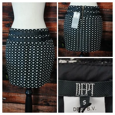 DEPT Mini Skirt Size Small Wool Blend Black White Hearts Print Ribbon Waist NWT  - Image 1 of 4