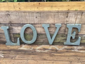 Large Metal ‘L.O.V.E.’ Sign Letters 51cm Indoor/Outdoor Wedding Garden Home Love - Picture 1 of 14