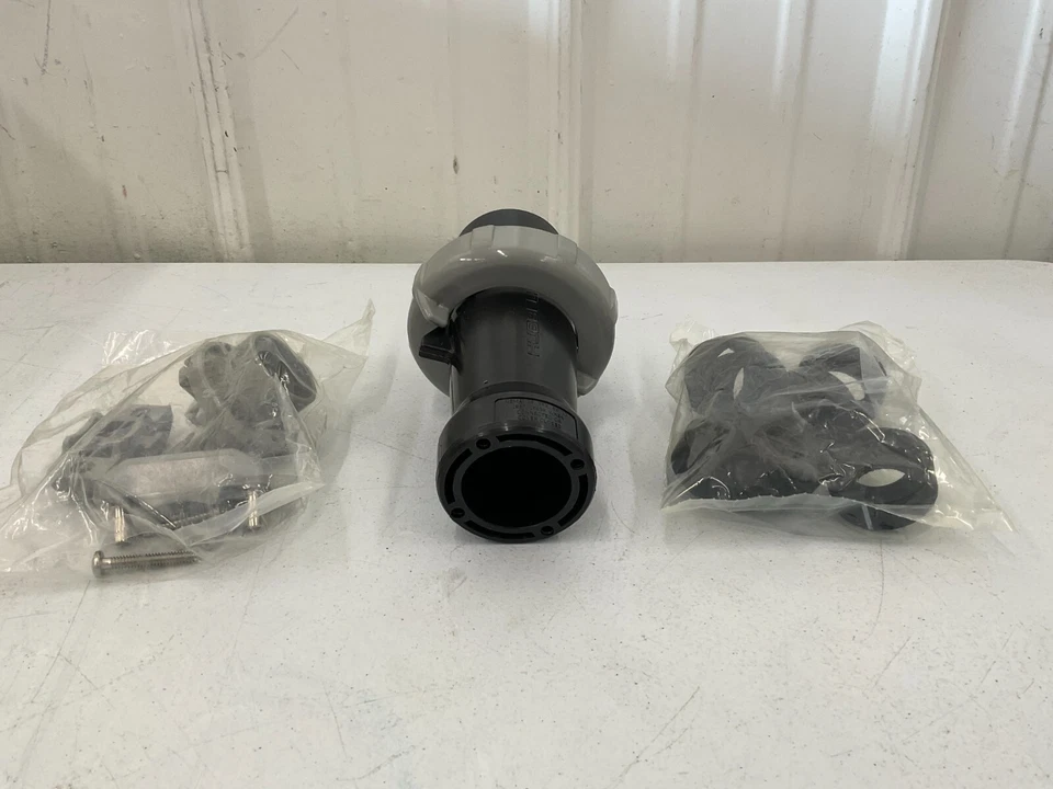 Hubbell - HBL430P5W Plug, 30A 600V IEC Grounding, 20 hp Horsepower Rating - Image 1 of 4