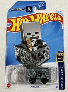 Hot Wheels Minecraft- 8/10- HW Screen Time- 136/250 - Picture 1 of 3