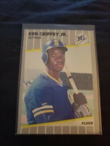 Carta Fleer Ken Griffey Jr Rookie 1989 - Foto 1 di 9