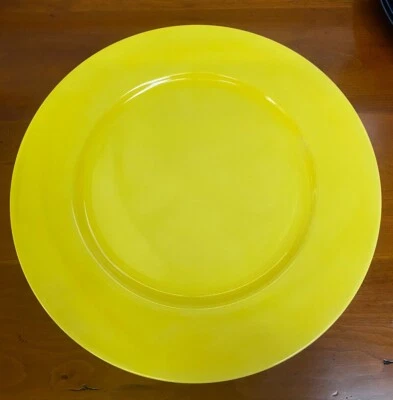 Set of 4 Taitu Uno Yellow 7 5/8" Salad Plates by Emilio Bergamin Italy - Image 1 of 4