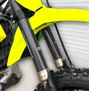 Pro Carbon Carbon Fibre Fork Protectors for SUZUKI RM125 Motocross - Picture 1 of 2