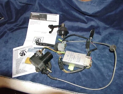 Volvo 240 Cruise Control Set For 1990-1993 USA/Canadian Cars W/Auto Transmission - Image 1 of 4