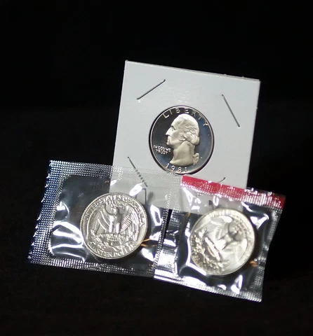 1981 P D S WASHINGTON QUARTER YEAR SET, S-PROOF, P/D BU US MINT 3 COIN SET LOT Cover