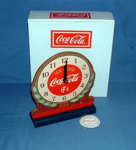 RELOJ DE ESCRITORIO COCA COLA A PILAS - WILLETTS - 1990 - NUEVO EN CAJA - Imagen 1 de 6