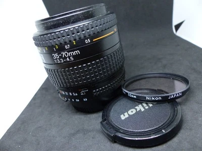Nikon AF 35-70mm F3.3-4.5 Macro NEW with Genuine Filter - Image 1 of 4