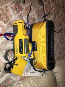 Sony Handycam Sports Video 8 Camcorder Model CCD-SP-7 Camera Recorder Bag - Picture 1 of 9