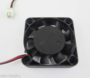 1pcs 4010S24M sin escobillas DC ventilador de refrigeración 9 cuchillas 24V 40mm x 40mm x 10mm - Imagen 1 de 4