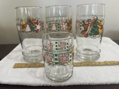 Vasos de Navidad Anchor Hocking, Pooh and Tigger (3) y (1) vaso de jugo Foto 1 de 4