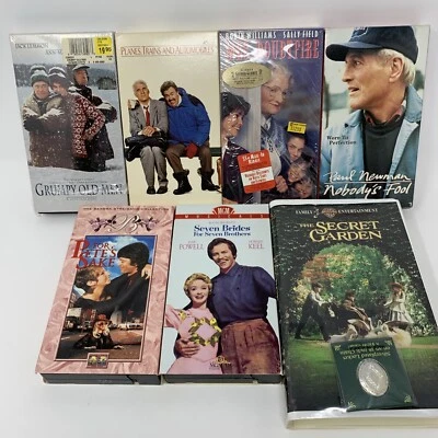 Lot Of 7 VHS Funny Feel Good Mixture Of Family Movies To Enjoy Through Christmas - Image 1 of 4