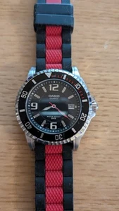 Casio Men's Divers Watch... Rare Strap Colour Combo MTD-1053 - Picture 1 of 4
