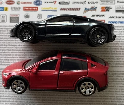 Lot of 2 2019 Matchbox Moving Parts Tesla Model X RED Roadster Black - Image 1 of 4